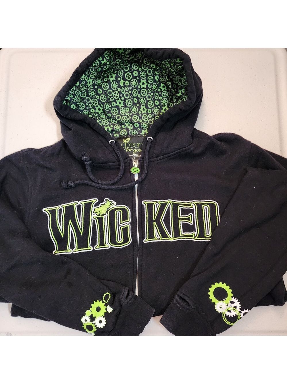 Wicked Broadway Green For Good Gears Zip Hoodie Medium Araca Group EUC